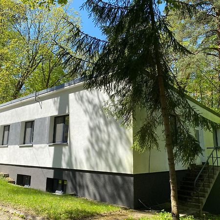 מלון Sanatorium Uzdrowiskowe אוגוסטוב מראה חיצוני תמונה